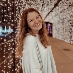 Meet your Posher, Makayla